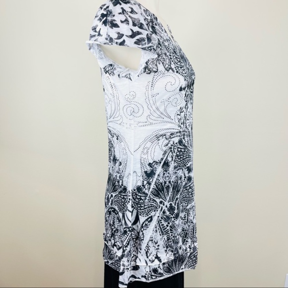 MODERN Striking APT 9 chic FLORAL patterned V NECK silky sheen LONGER IN LENTGH - Picture 4 of 12